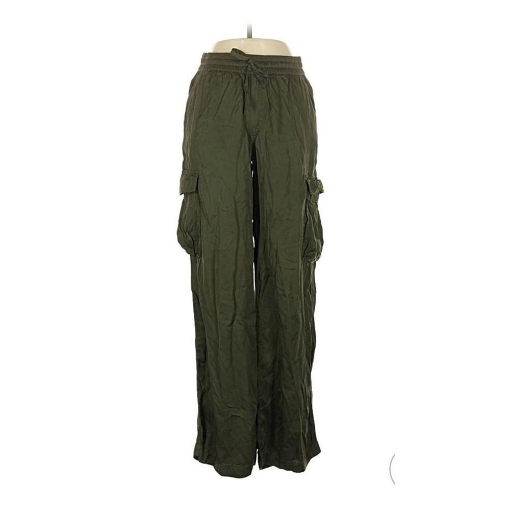 Aerie
Size XS cargo pants